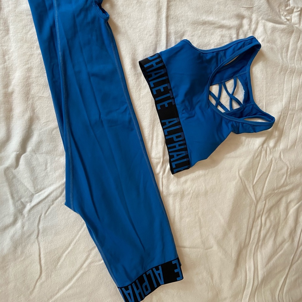 Alphalete leggings and bra set